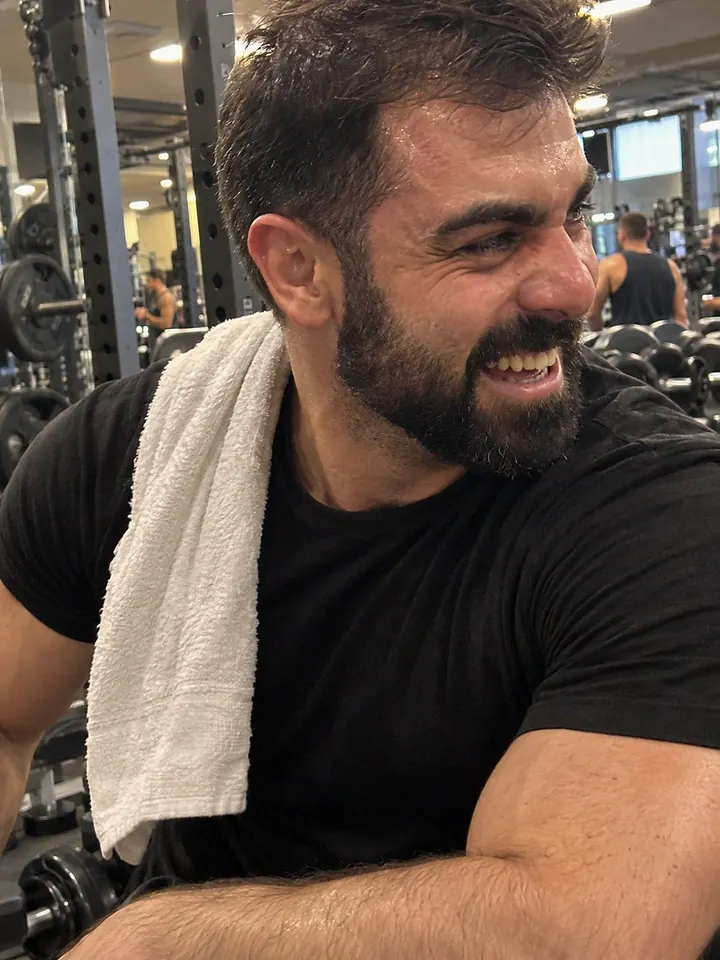 Alex, 30